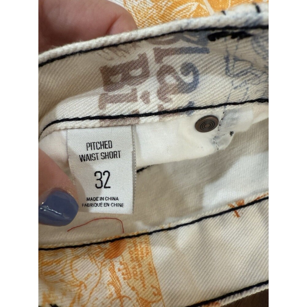 BDG Urban Outfitters Pitched Waist Denim Shorts Retro Graphic Print Cutoff 32 - Picture 5 of 9